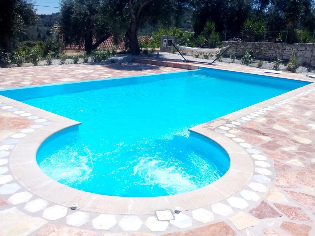 Villa Androniki Longós Екстериор снимка