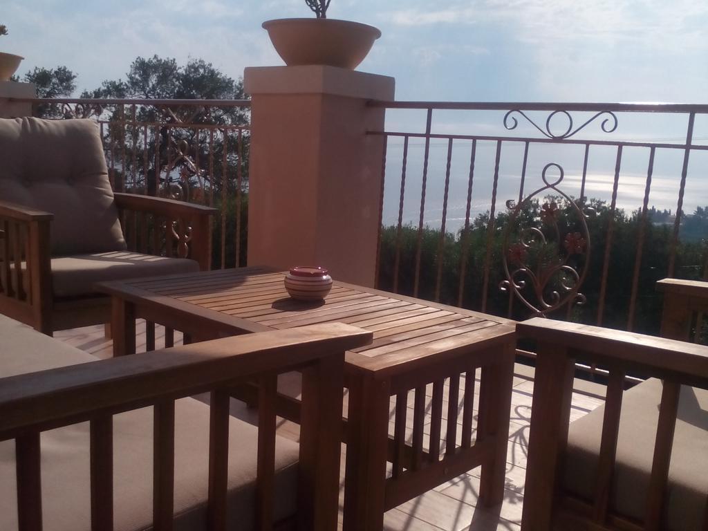 Villa Androniki Longós Екстериор снимка